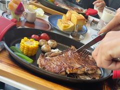 -尊品牛排(绳金塔店)