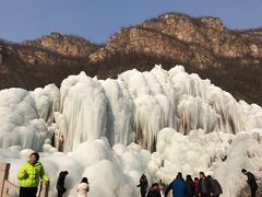 -大平台龙居瀑布旅游区