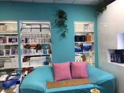 -斐尔国际皮肤管理中心