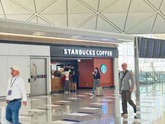 -星巴克(香港国际机场44号闸店)