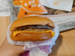培根芝士双牛堡-麦当劳(保定裕华路店)