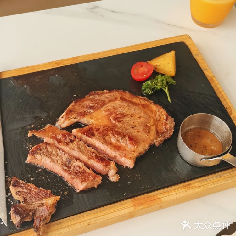 藏在方庄的云端美味|39号牛排+自助观景餐厅
