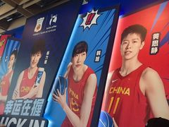-瑞幸咖啡(杭州绿地中央店)