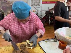 -老西关黄老太牛肉烧饼