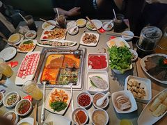 -海底捞火锅(卓为城生日主题店)