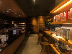 -星巴克(杭州西湖银泰1F店)