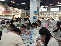 -郑在DIY·潮玩银饰绘画手作(中央大道旗舰店)