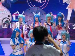 -东浩兰生上海世博展览馆