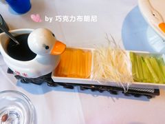 -煜丰汴京烤鸭(福彩路店)