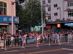 -百盛(中山路店)