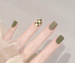 -悦指间美甲美睫