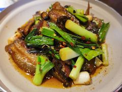 -廖师傅大蒜炒腊肉(袁家岭店)