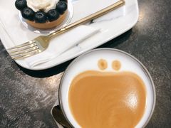 -UNI UNI(环亚凯瑟琳店)