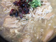 -连池鱼豆味坊(风景区店)