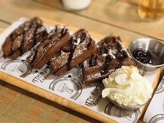 巧克力华夫饼-Cafe Alice咖啡爱丽丝(奥城店)