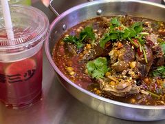 -蓉三少冒烤鸭·四川小吃集(北京首店)