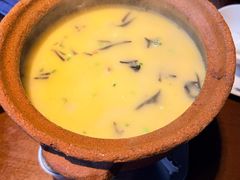 峭壁岩耳炖土鸡汤-索溪山寨·湘西饮食文化博物馆(标志门店)