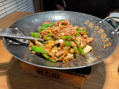 -费大厨辣椒炒肉(万家丽一店)