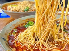 泡椒鸡杂小面-丁丁猫重庆小面(徐州路店)