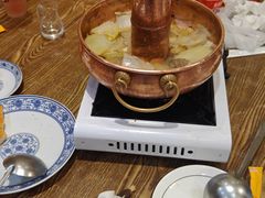 -乡土特色.冷锅鱼.牦牛肉汤锅