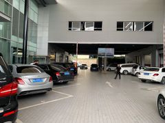 -贵州贵星奔驰4S店(观山湖店)