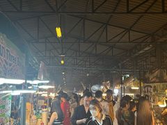 -席娜卡琳火车铁道夜市