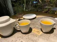 -穹六人间 people 6(岳阳路店)
