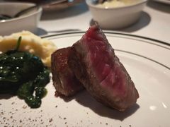 -Wolfgang’s Steakhouse 沃夫冈牛排馆(上海白玉兰广场店)