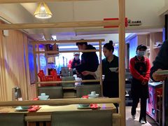 大堂-何师傅美蛙鱼头(汉街店)
