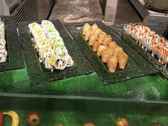 -飨食汇全日制餐厅·昆山皇冠假日酒店(九方店)
