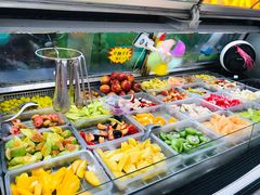 自助取餐区-老炳·七丛松甘草水果