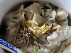 一两开洋-笑来喜馄饨小笼工坊店(湖滨街店)
