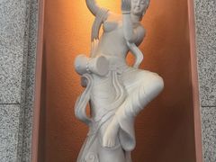 -敦煌莫高国际机场