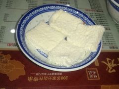 -赵记传承特色牛奶甜品(泉城广场店)
