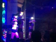 -9527星耀烧烤音乐酒馆