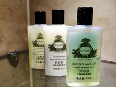 -青岛海尔洲际酒店