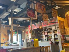 大堂-海拉尔碳烤羊腿烤鸽子(吕营店)