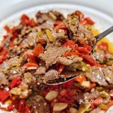 不一样的小炒肉，食材新鲜、服务敲好！ 