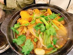 鸡鸡蛙蛙中煲-川香煲(茅台路店)