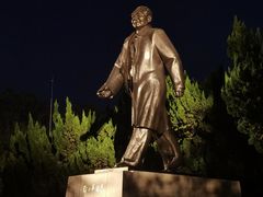 -荔枝公园-小平画像广场