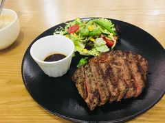 -HELLO 27 意面·沙拉·帕尼尼