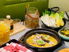-品也·鲍鱼鸡火锅(皇庭广场店)