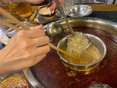 -邓莽子老火锅(中兴路总店)