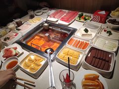 -海底捞火锅鲜切牛肉主题店(长寿路店)