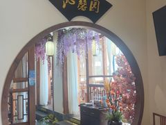 -鸽舞笙平金牌烧鸽子·融合菜(鲁谷店)