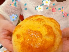 酥皮菠萝包-东江海鲜酒家(艺都分店)