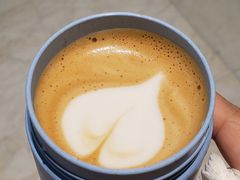 燕麦桂花拿铁-Manner Coffee(芮欧百货店)