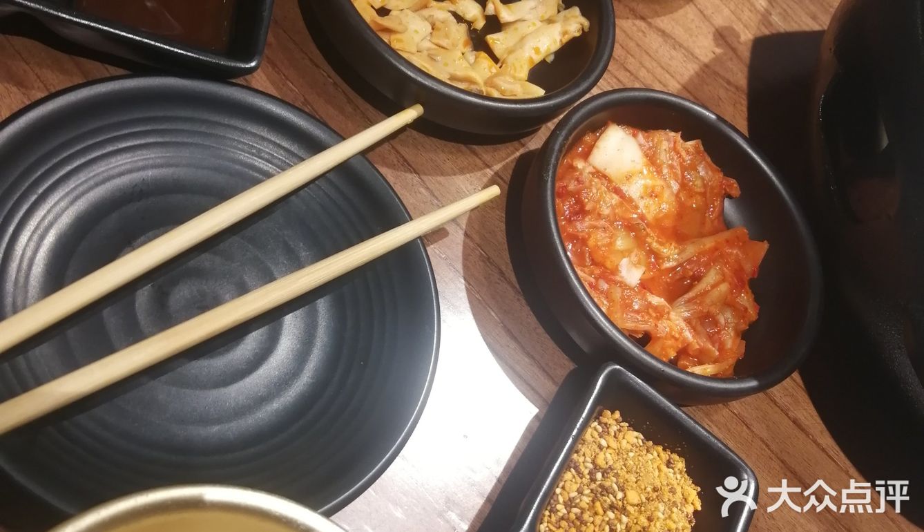 酸菜也特别棒 小菜也非常爽口