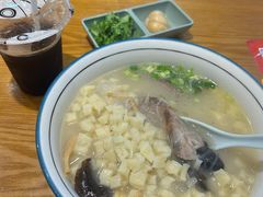 -秦老大西安羊肉泡馍馆(健德门店)