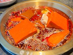 -小天鹅火锅·一线江景洪鼎旗舰店(洪崖洞店)